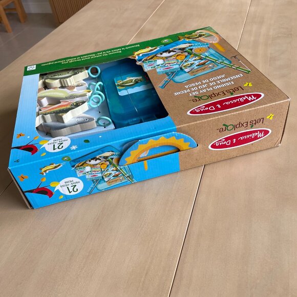 NEW Melissa & Doug Let’s Explore Fishing Play Set – 21 Pieces - FSC Certified - Picture 7 of 9